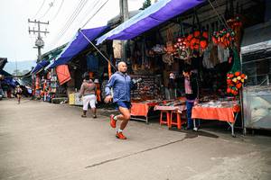 BIB: 
                            <button type="button" onclick="openModal(25394690)" class="btn btn-primary btn-sm float-right btn-popup" data-toggle="modal" data-target=".modal-high-quality">
                        <i class="fas fa-shopping-cart"></i> Add to Cart
                    </button>
                                            <button type="button" onclick="isThisMe(25394690, true)" class="btn btn-success btn-sm float-right btn-popup btn-isme hidden" data-toggle="tooltip" data-placement="bottom" title="นี่คือรูปของคุณใช่ไหม คลิกที่นี่เพื่อเอาเข้าอัลบั้ม">
                        <i class="fas fa-plus"></i> Add to album
                    </button>
                    <button type="button" onclick="isThisMe(25394690, false)" class="btn btn-warning btn-sm float-right btn-popup btn-isnotme hidden">
                        <i class="fas fa-ban"></i> Remove from album
                    </button>